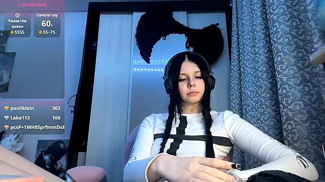 AnGallo's cam snapshot