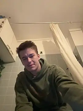 Toyjungee live sex cam