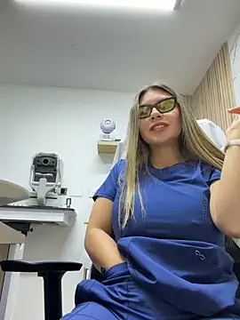 alicee16 live sex cam