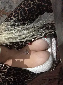 AlevNaz's cam snapshot