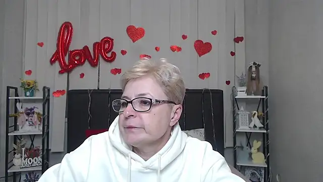 EmiliaGree's cam snapshot