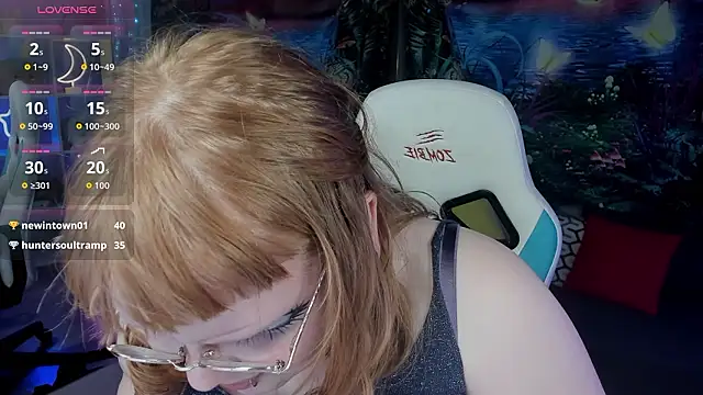 LottieReed's cam snapshot