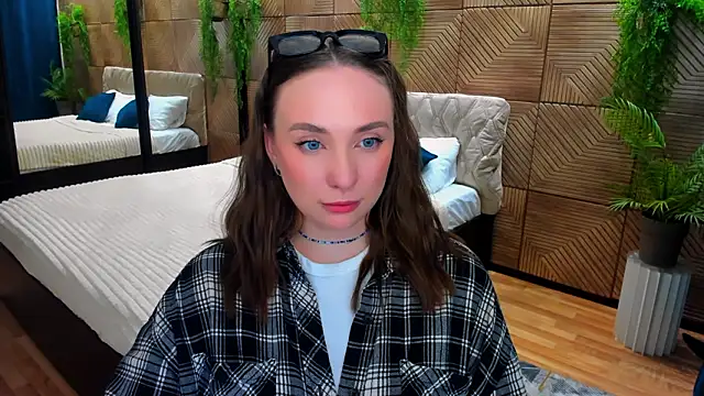 TrueReincarnation's cam snapshot