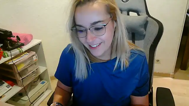 bekka__'s cam snapshot