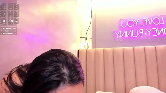 Naomymonroe_'s cam snapshot