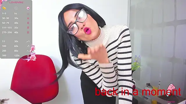 chloehanna's cam snapshot