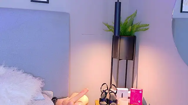 AlynAllen's cam snapshot