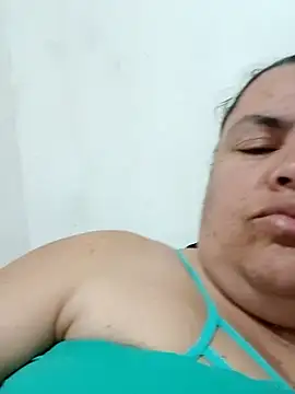 yaneth_'s cam snapshot