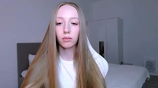 Luna_insniity's cam snapshot