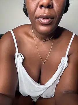 TilaTotti's cam snapshot