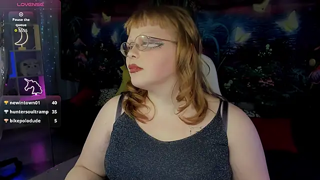 LottieReed's cam snapshot