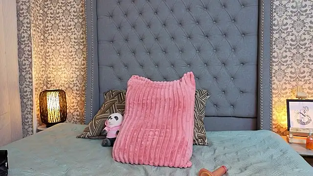 Abby_roussee's cam snapshot