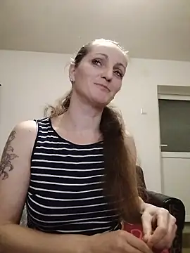 CrazyMaya39's cam snapshot