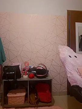 Irresistible24's cam snapshot