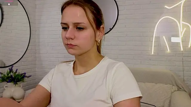 Wendy_D0ll's cam snapshot