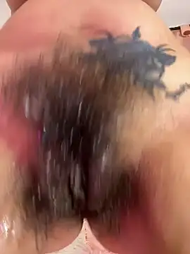 isabella_hairy's cam snapshot