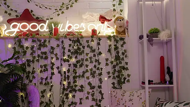 MonicaAsis's cam snapshot