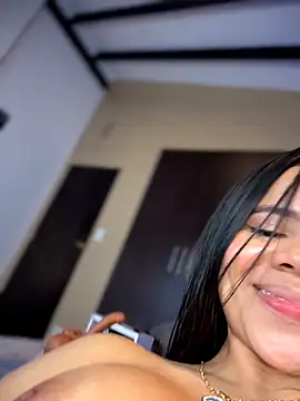 KittiKateXXX live sex cam