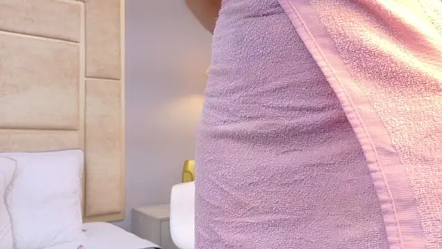 Ashley_HotGirl's cam snapshot