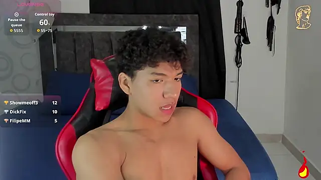 Maximiliano_Khalil live sex cam