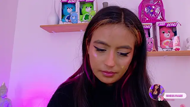 emily_bank's cam snapshot