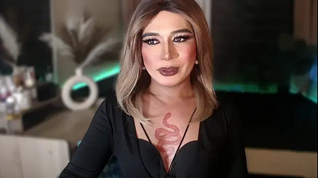 mslilly_croft live sex cam