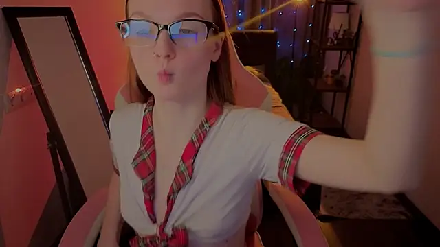 Mya_Sun's cam snapshot