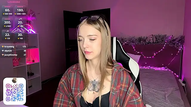 EvaPeace's cam snapshot