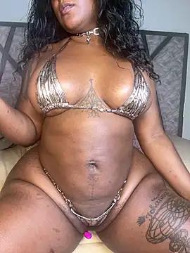 Denise_wolfe21's cam snapshot