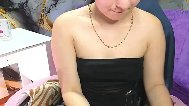 lilimini032's cam snapshot