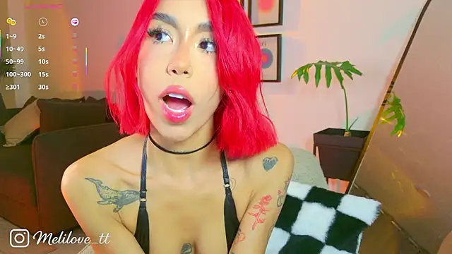 MelyTaylor_'s cam snapshot