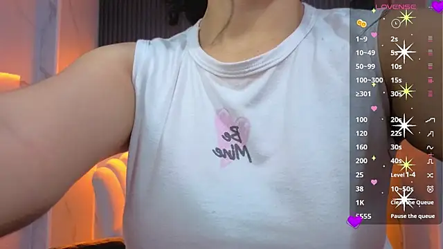 victoria_castillo_b's cam snapshot