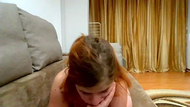 Sweet_bluegirl24's cam snapshot