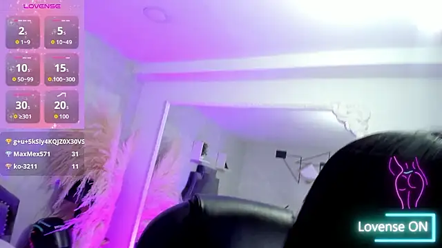 EmiliaRose_'s cam snapshot