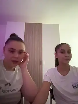 FemmeAffair's cam snapshot