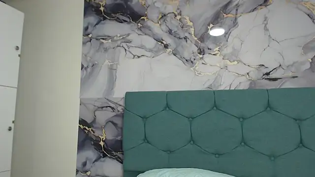 Zaaida_'s cam snapshot