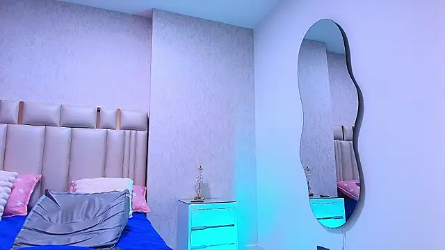 alanarose18's cam snapshot