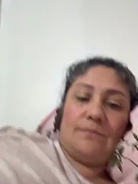 gabiTetas's cam snapshot