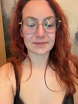 ladoucedu34's cam snapshot