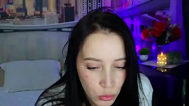 MonicaSweetx's cam snapshot