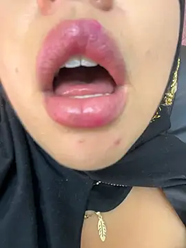 zahra_Jalid's cam snapshot