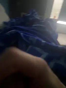 groschibre40100 live sex cam