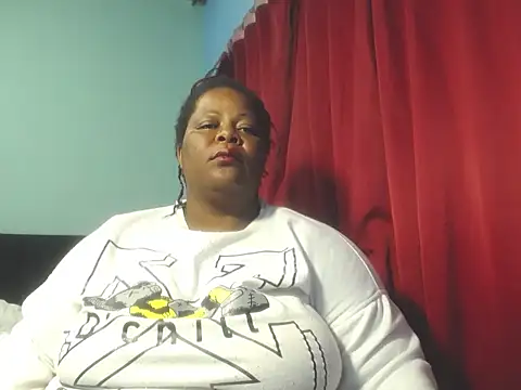 BigMamma_'s cam snapshot