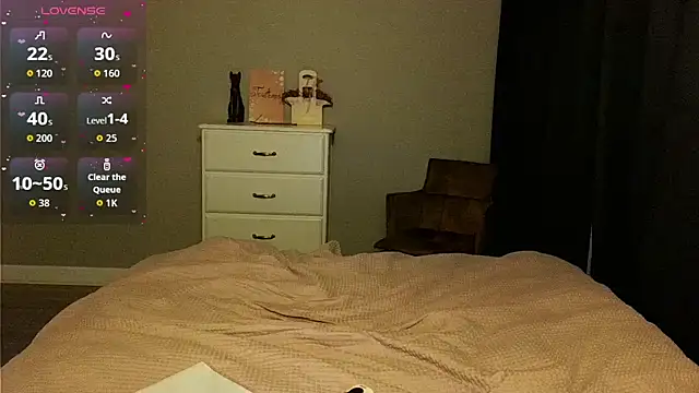 white_liillyy's cam snapshot