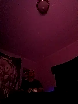 ChuckyyDee's cam snapshot