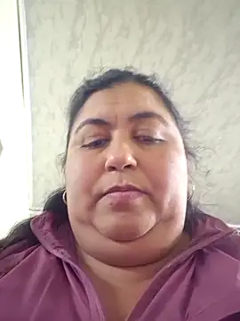 curvy_diva_'s cam snapshot