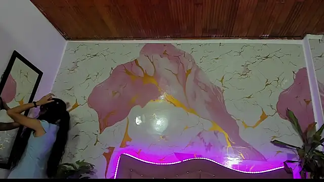 sharon_ivanna12's cam snapshot