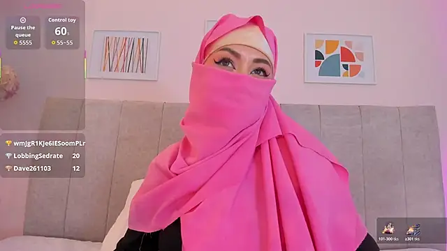 fatiima_'s cam snapshot