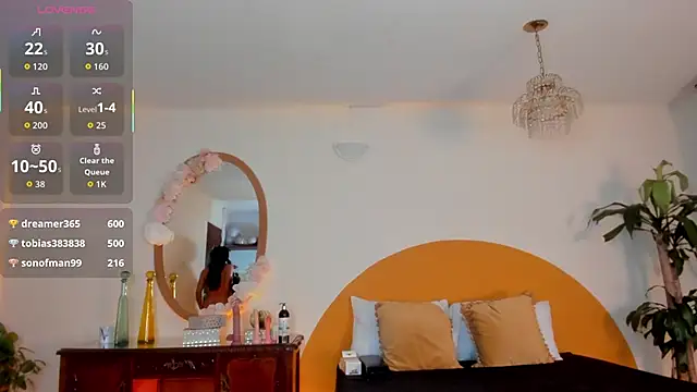 liaa_moretti_'s cam snapshot