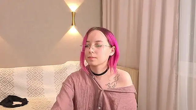 InaAlejandro's cam snapshot